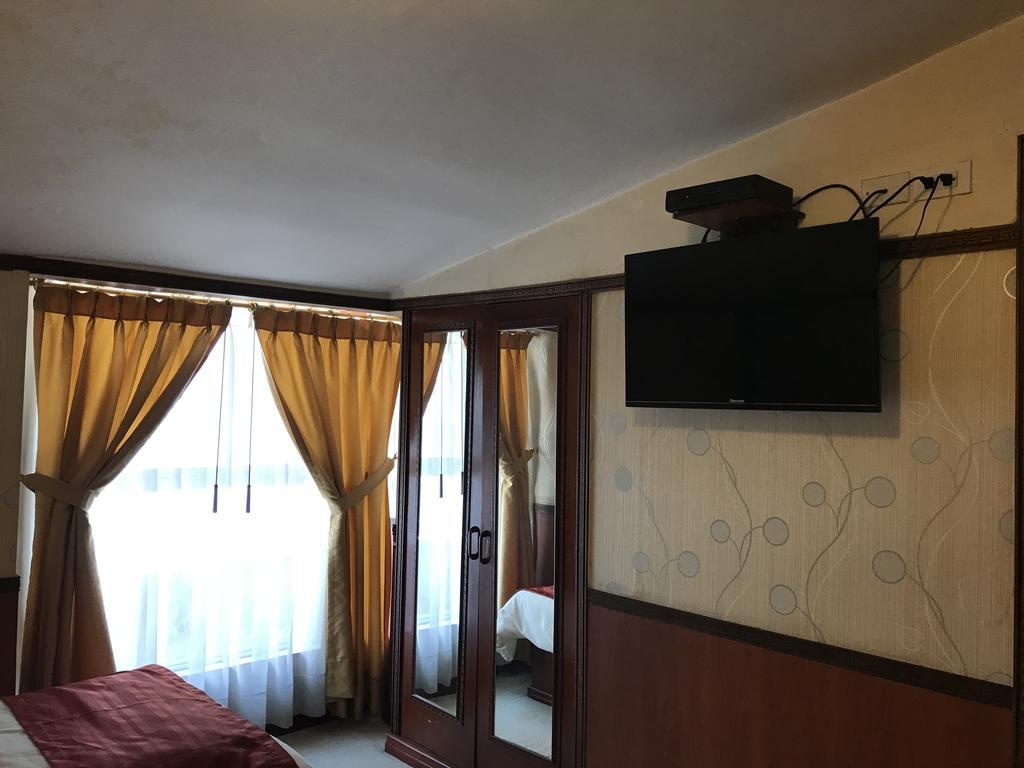 Hotel Inca Imperial Quito Exteriör bild
